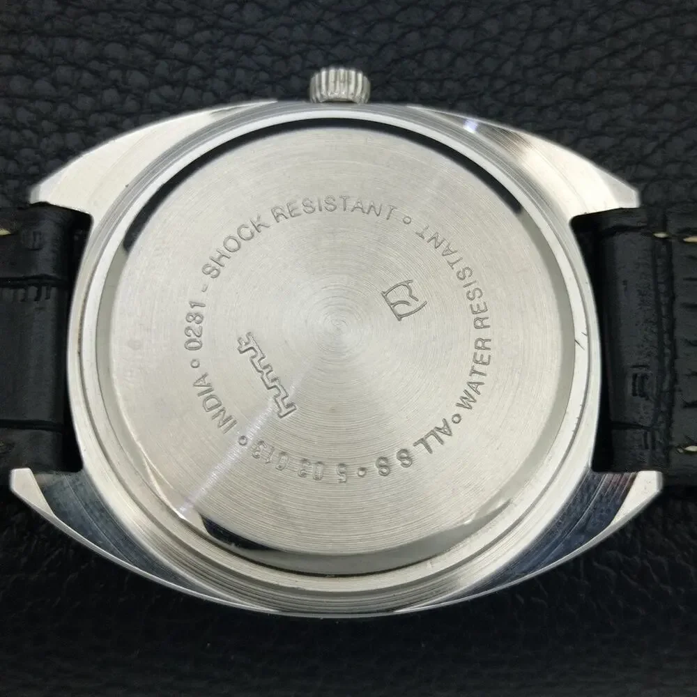 Vintage 1982 HMT Manual Wound Mens Silver Watch & Blue accents